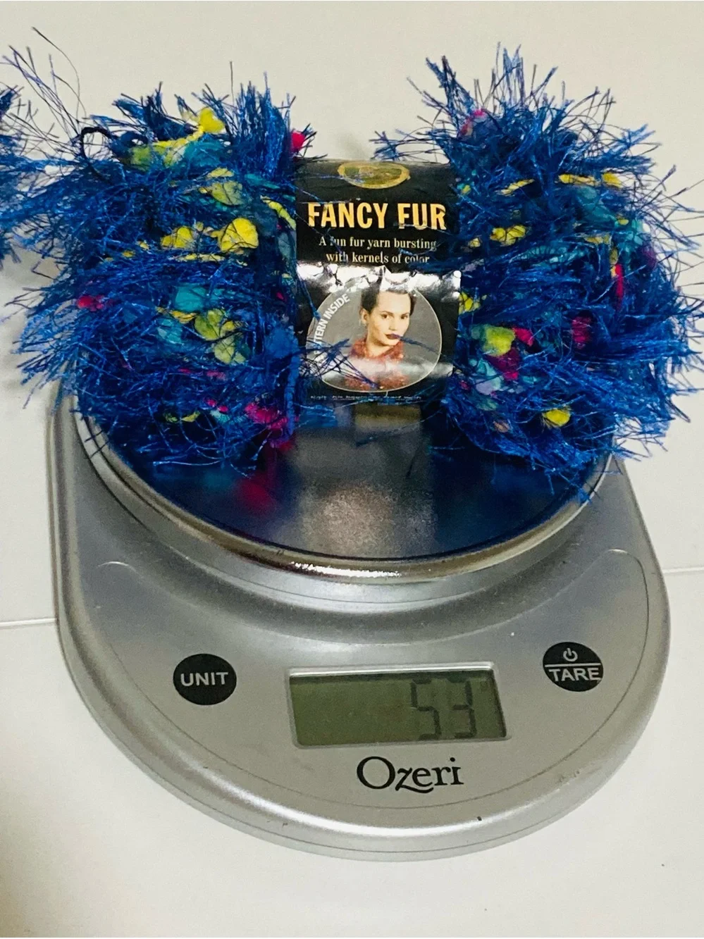 1 NWT ++ (4.62oz / 131g total) Fancy Fur Eyelash Novelty Yarn 104 Brilliant Blue